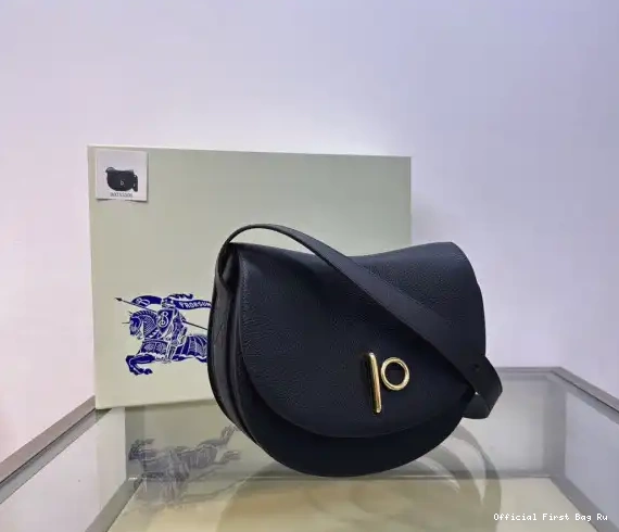 Official First Bag Ru Horse Burberry Bag Medium Rocking 0508